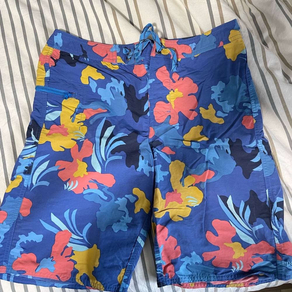 men’s tropical swim trunks